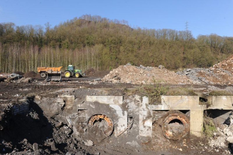 Charleroi : Les Travaux De Sécurisation Géotechnique Sur Le Site 