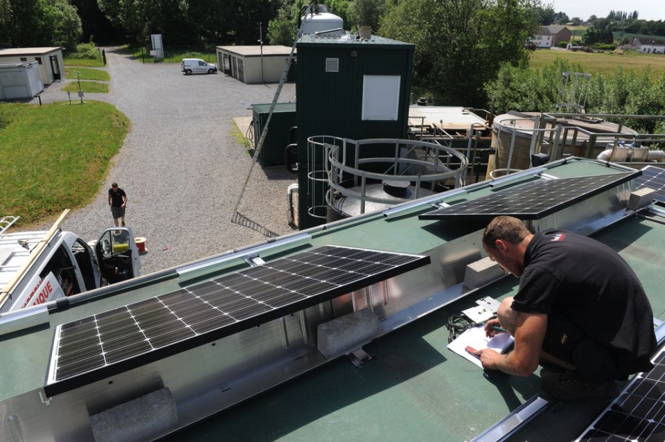 Gembloux : Des Panneaux Photovoltaïques Sur Les Bâtiments De L’ancienne Décharge Des Isnes