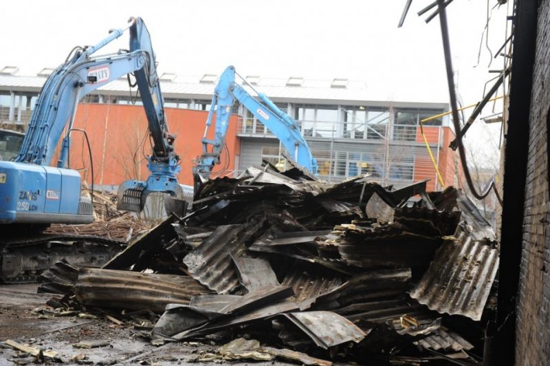 Usine Cockerill à Seraing : La Démolition Des Bâtiments C'est Parti !